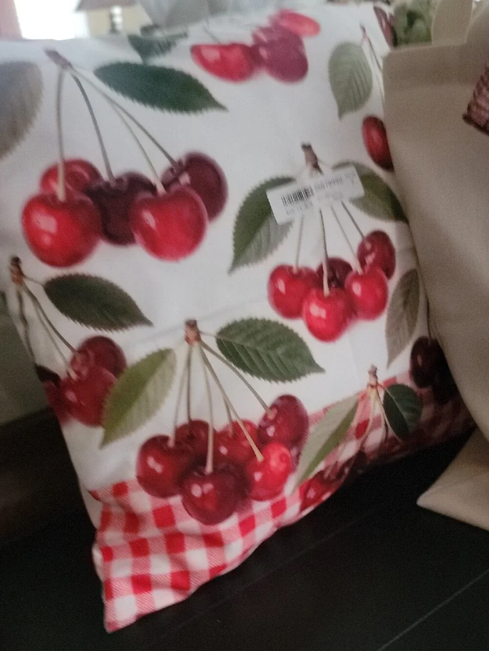 GIFTABLE TOTES Cherry Print Tote and PILLOW Linen Set - Red and Green